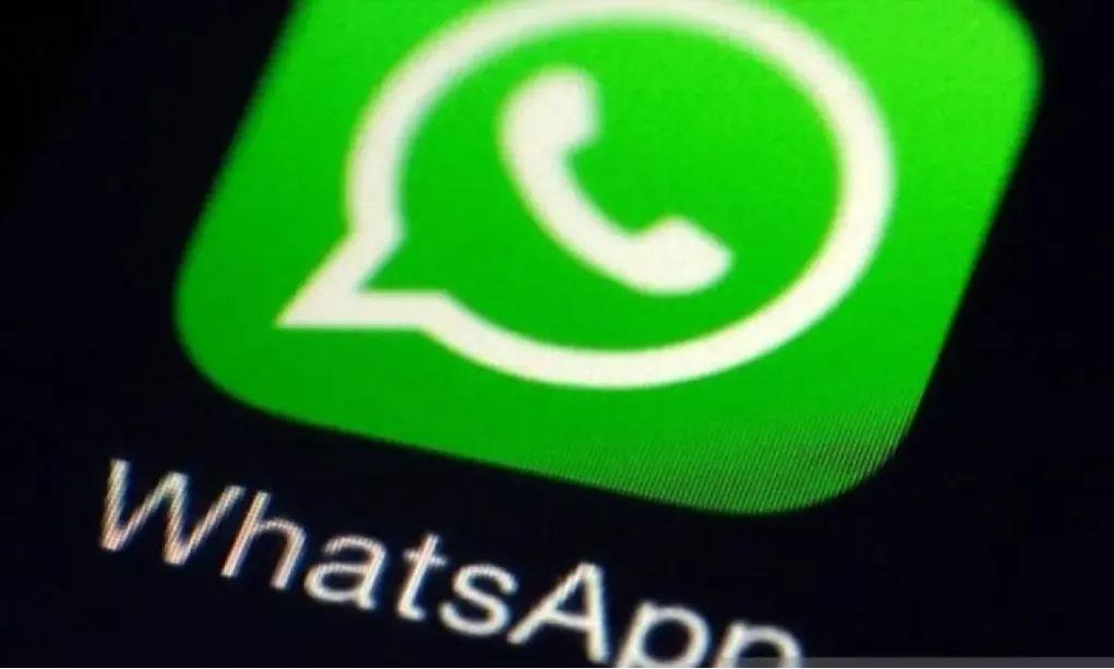 <p id="isPasted">WhatsApp Akan Batasi <em>Chat</em> Tanpa Balasan Demi Tekan Spam</p>