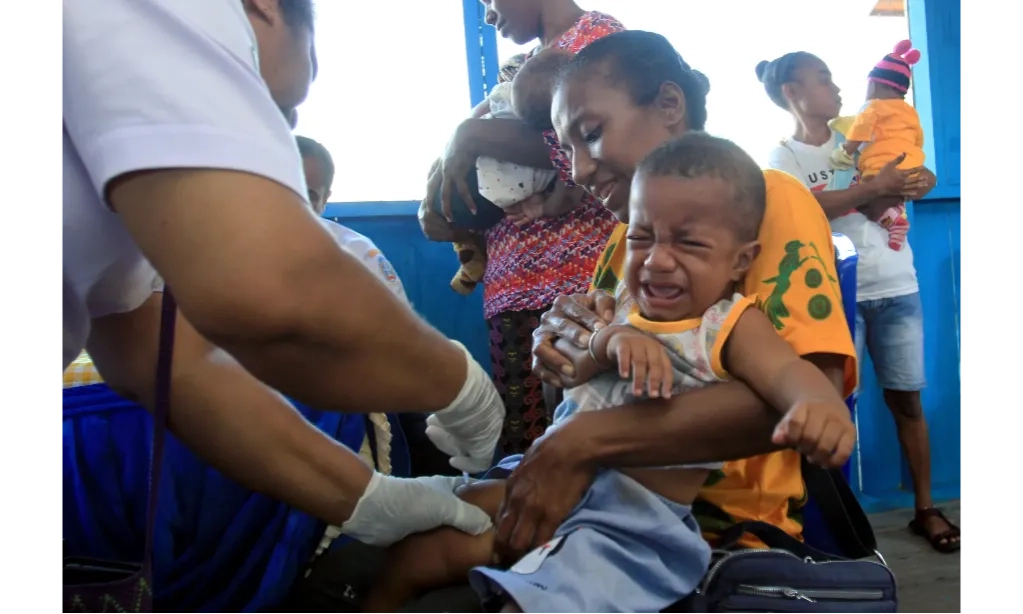 <p>Kemenkes Ingatkan Imunisasi Lengkap Anak</p>