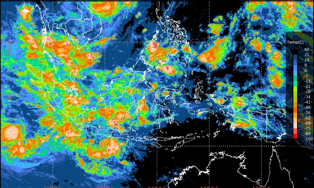 <p>BMKG Minta Waspada Hujan Disertai Petir dan Cuaca Panas</p>