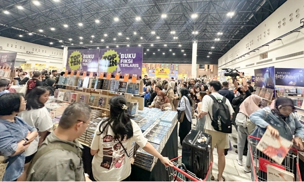 <p>Berburu Buku Di Big Bad Wolf 2025</p>