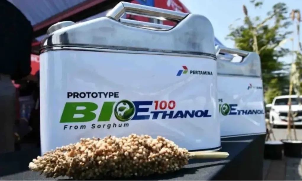 <p id="isPasted">Bahlil Rencanakan Mandatori Etanol 10% Tahun 2027</p>