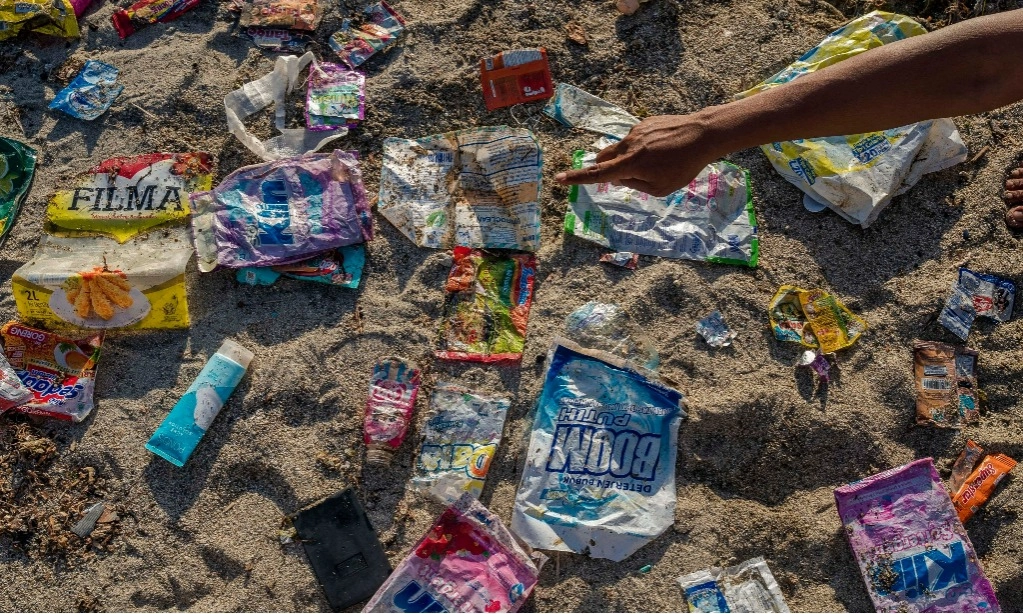 <p>Pasien Diabetes Terpapar Mikroplastik Lebih Berisiko Kena Stroke</p>