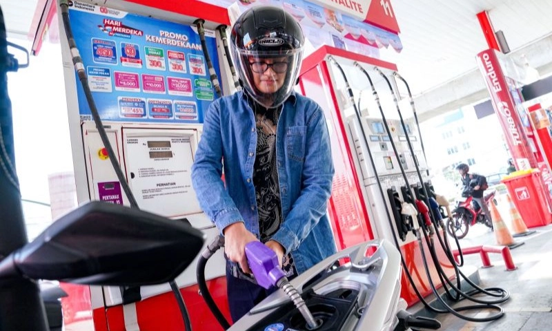 <p>Stabil, Cek Daftar Lengkap Harga BBM Pertamina, Shell, bp, dan Vivo</p>