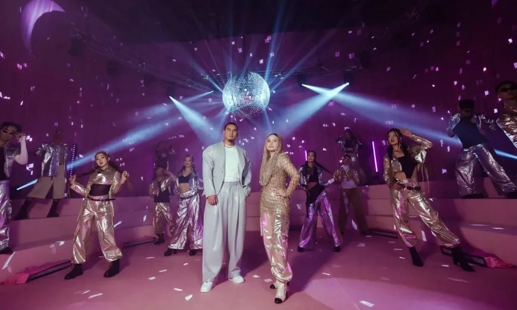 <p>Rossa x Dipha Barus Aransemen Ulang Lagu-lagu Lawas</p>