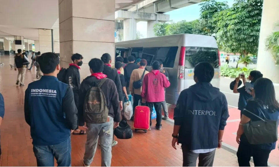 <p>KBRI Yangon Pantau 53 WNI di Myanmar</p>