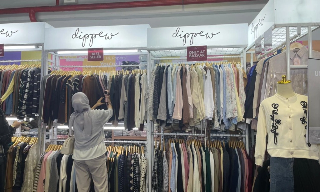 <p id="isPasted">Tips Untung Dan Tak Boncos Belanja di Bazar Fesyen</p>