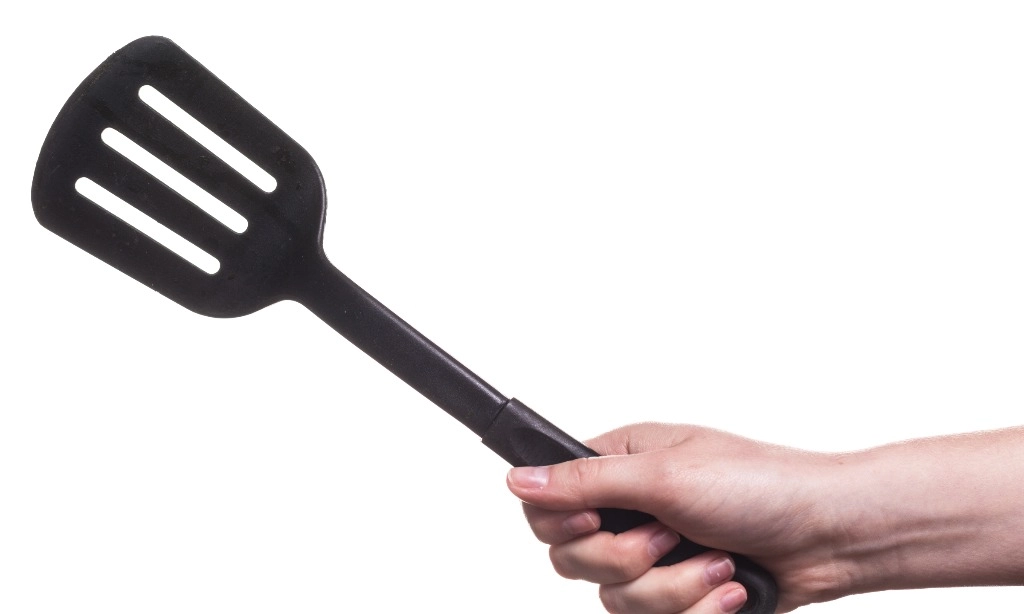 <p id="isPasted">Memahami Karakteristik Spatula Yang Aman Untuk Memasak</p>