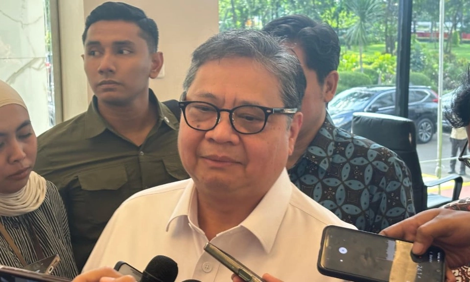 <p>Ekonomi Kuartal III Hanya Tumbuh 5,04%, Airlangga: Masih <em>On Track</em></p>