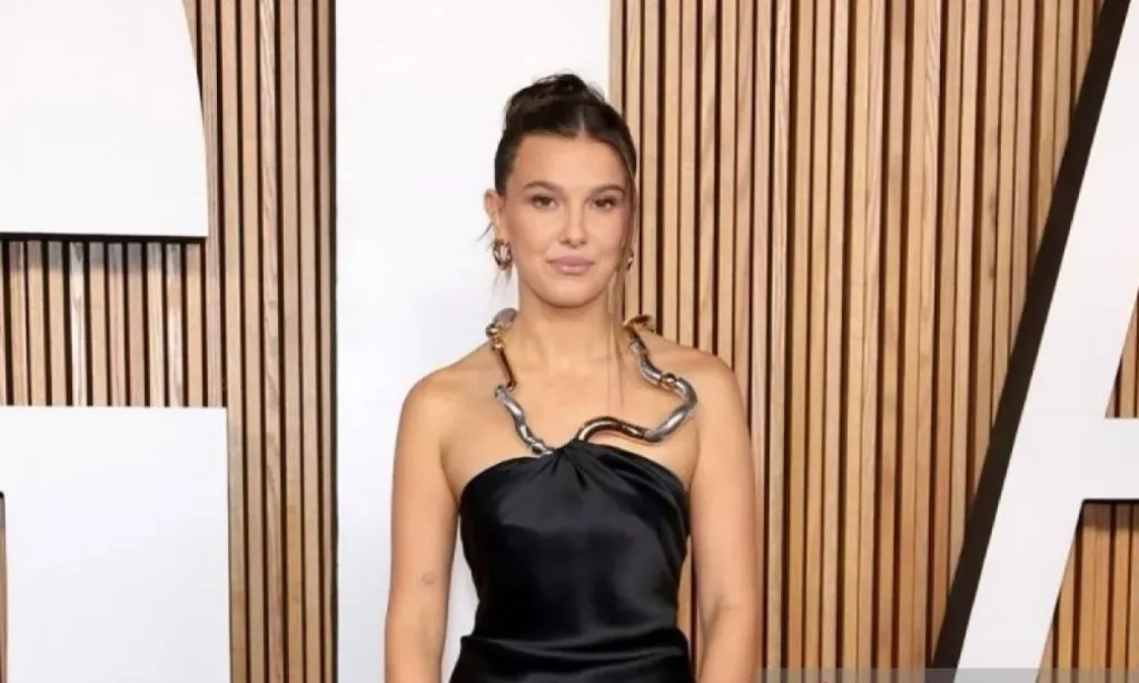 <p id="isPasted">Bintang<em>&nbsp;Stranger Things&nbsp;</em>Mengaku Dirundung Dan Dilecehkan</p>