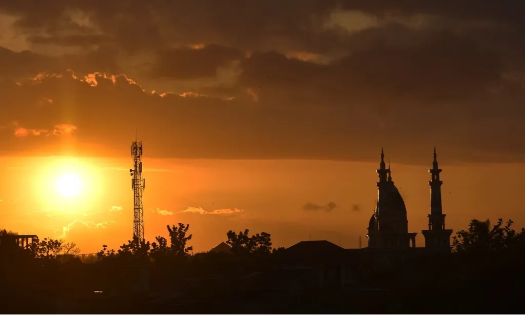 <p>Kemenag: Masjid Boleh Jadi Tempat Istirahat</p>