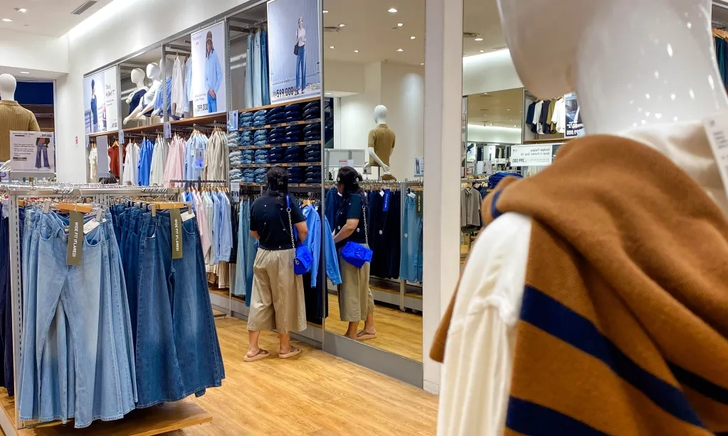 <p id="isPasted">Indef: Ekonomi Indonesia Belum Memenuhi Syarat Tumbuh 6%</p>