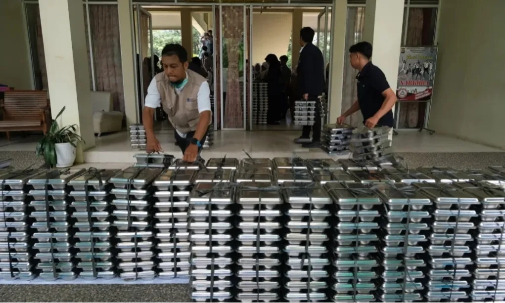 <p>Dana Operasional MBG Rp1 Miliar Hilang, BGN Lapor Ke Polisi</p>