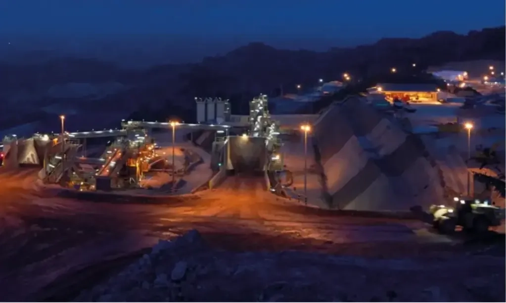 <p id="isPasted">Proyek Tambang Bawah Tanah MDKA Telan Investasi Hingga US$1,5 Miliar</p>