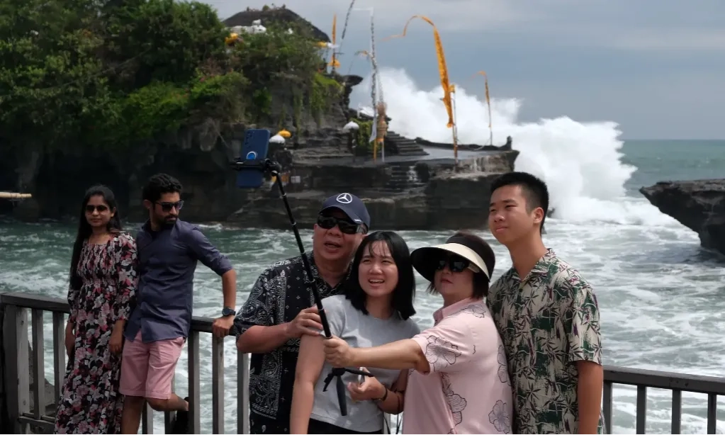 <p>Hujan Lebat Berpotensi Terjadi di Selatan Jateng&nbsp;</p>