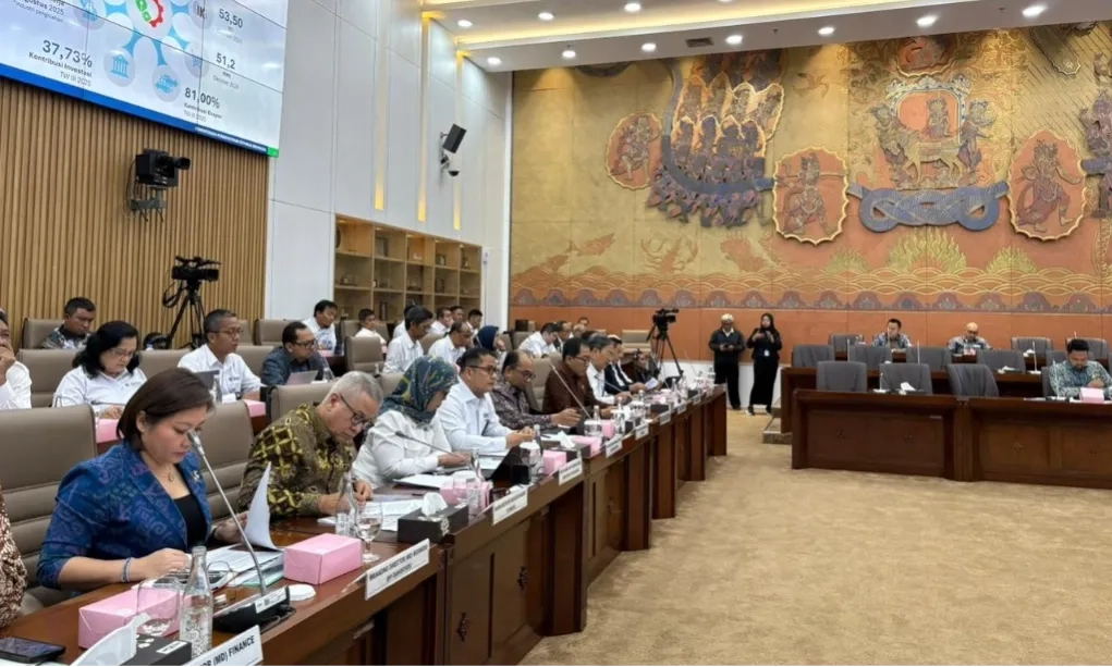 <p id="isPasted">Pemerintah Dorong Transformasi Industri Baja Menuju Industri Hijau</p>