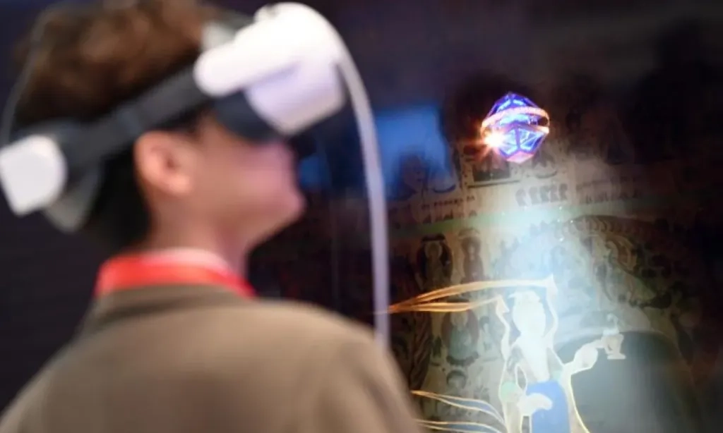 <p>Memoles Pesona Warisan Budaya Dengan Teknologi</p>