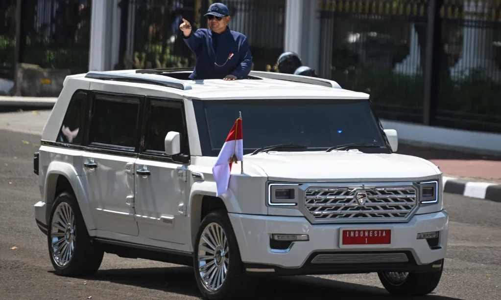 <p id="isPasted">Sesuai Arahan Presiden Prabowo, Menperin: Proyek Mobnas Digarap PT Pindad</p>