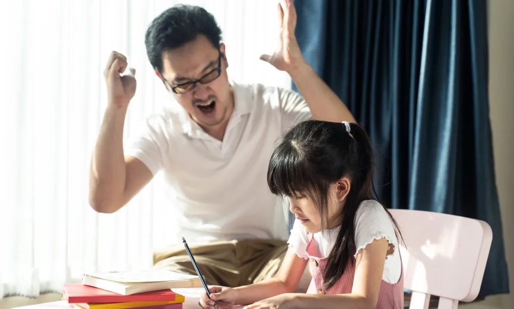 <p id="isPasted">Akar Nilai <em>Tiger Parenting&nbsp;</em>Dan Dampaknya Terhadap Kesehatan Mental Anak</p>