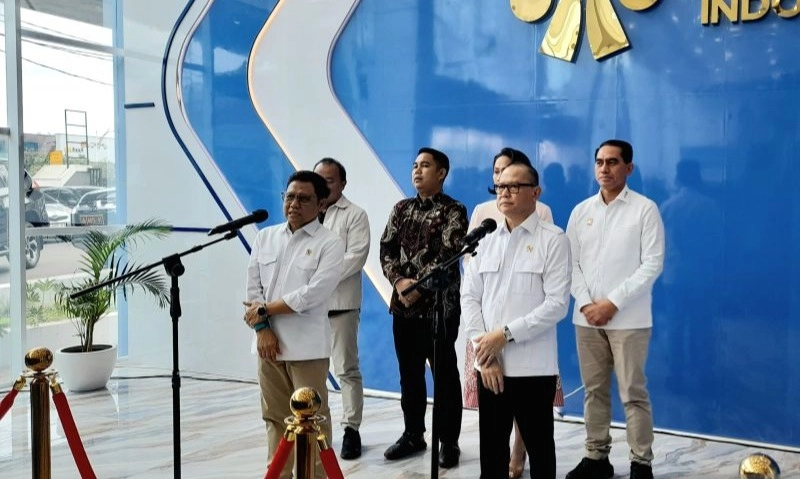 <p>Pemerintah Siapkan Rp2,6 M Berangkatkan 500 RIbu PMI</p>