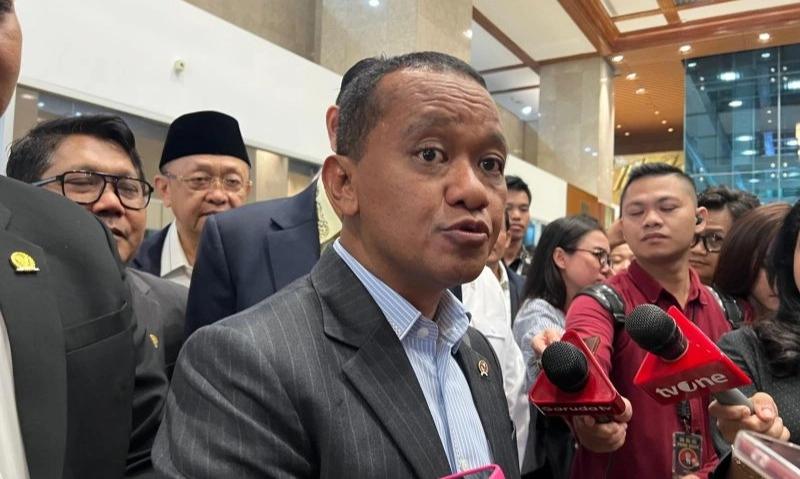 <p>Bahlil Kebut Proyek DME; Lokasi Diputuskan Desember 2025, Dibangun 2026!</p>