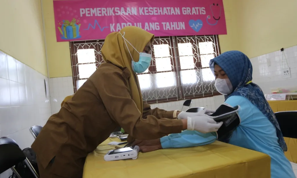 <p>39% Puskesmas Kekurangan Tenaga Kesehatan</p>