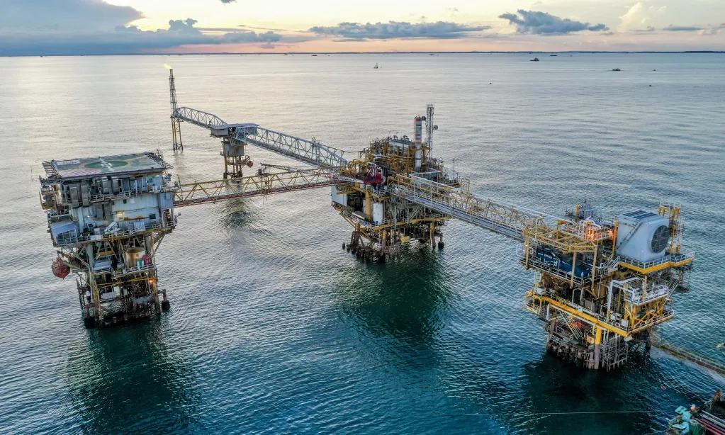 <p id="isPasted">Gubernur Kaltim &#39;Ngeluh&#39;, Dapat <em>Participating Interest </em>WK Migas 10% Tapi Hasilnya Boncos</p>