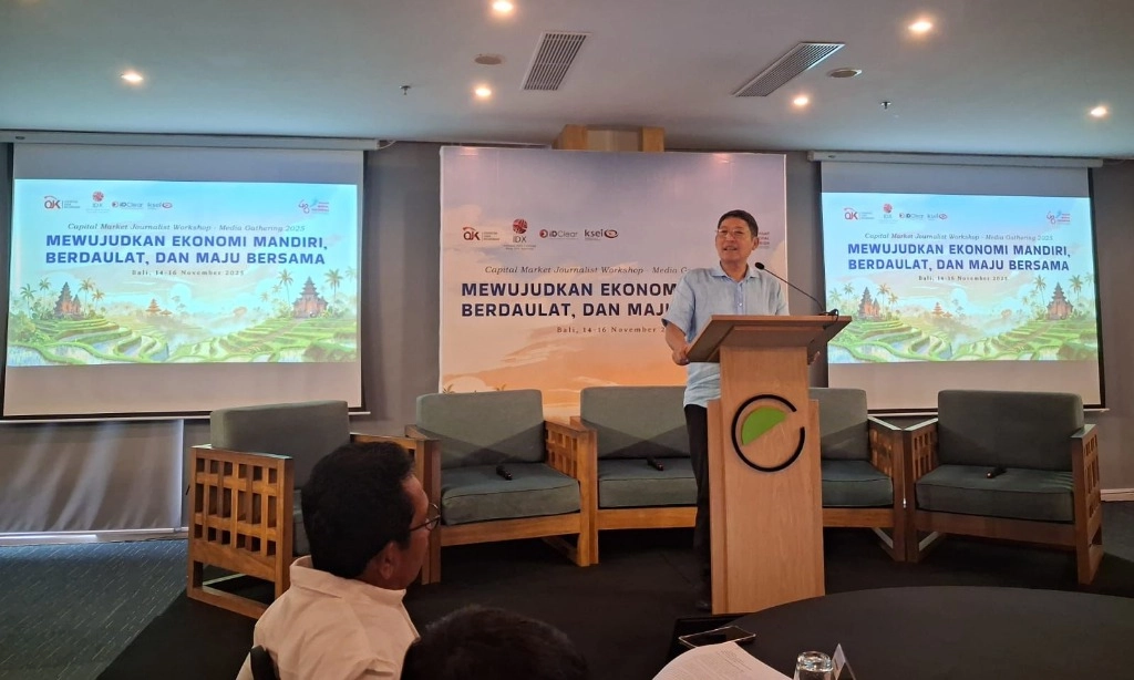 <p>IHSG 2025 Berkilau! Cetak ATH 13 Kali, Kapitalisasi Lampaui Target PDB 68%</p>