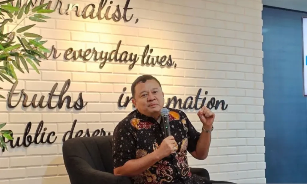 <p id="isPasted">Aturan Verifikasi Wajah Kartu SIM Mungkin Berlaku Efektif Akhir 2026</p>