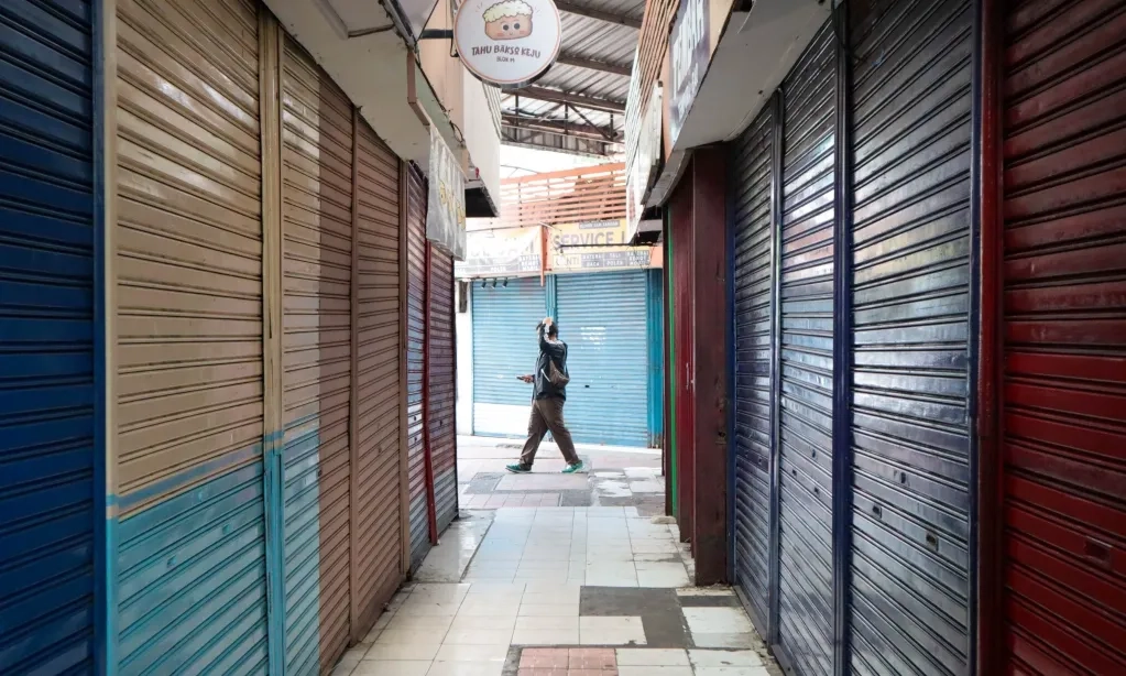 <p>Asal Pengusaha Jujur, Purbaya Mau Permanenkan tarif PPh final UMKM 0,5%</p>