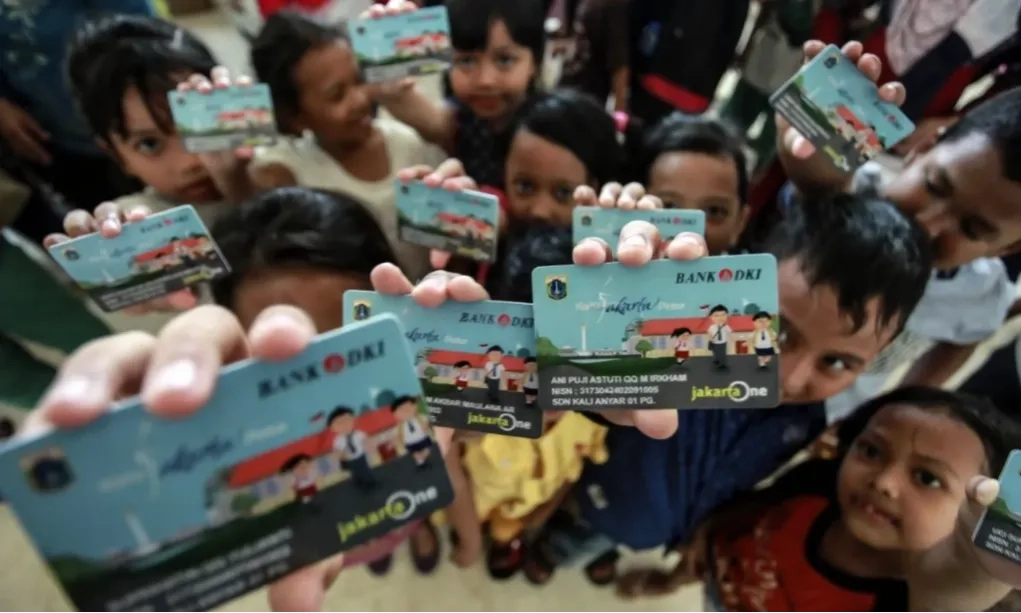 <p>Rano Pastikan KJP Dan KJMU Tidak Akan Dipangkas</p>