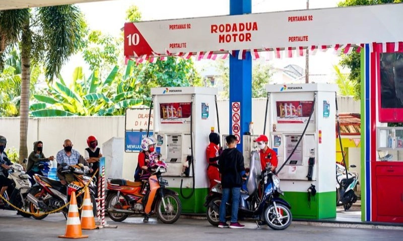 <p>Harga BBM Masih Stabil! Cek Daftar Lengkap Pertamina, Shell, bp, dan Vivo</p>