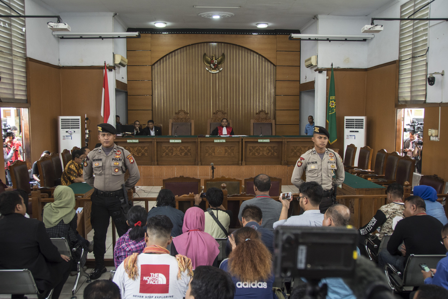 Praperadilan Setya Berlomba Dengan Sidang Tipikor