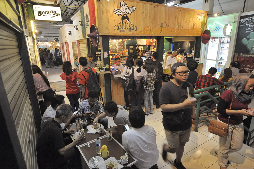 Perilaku Jajan Di Luar Masyarakat Makin Meningkat