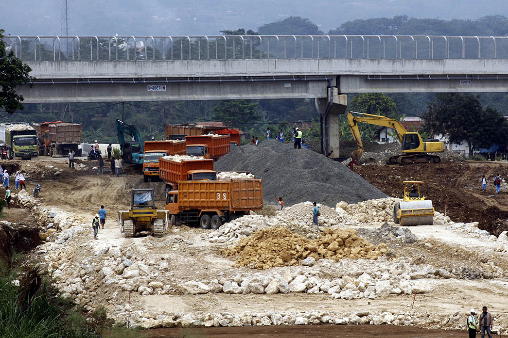 Tol Ciawi-Cigombong Ditargetkan Beroperasi Mulai Juli 2018