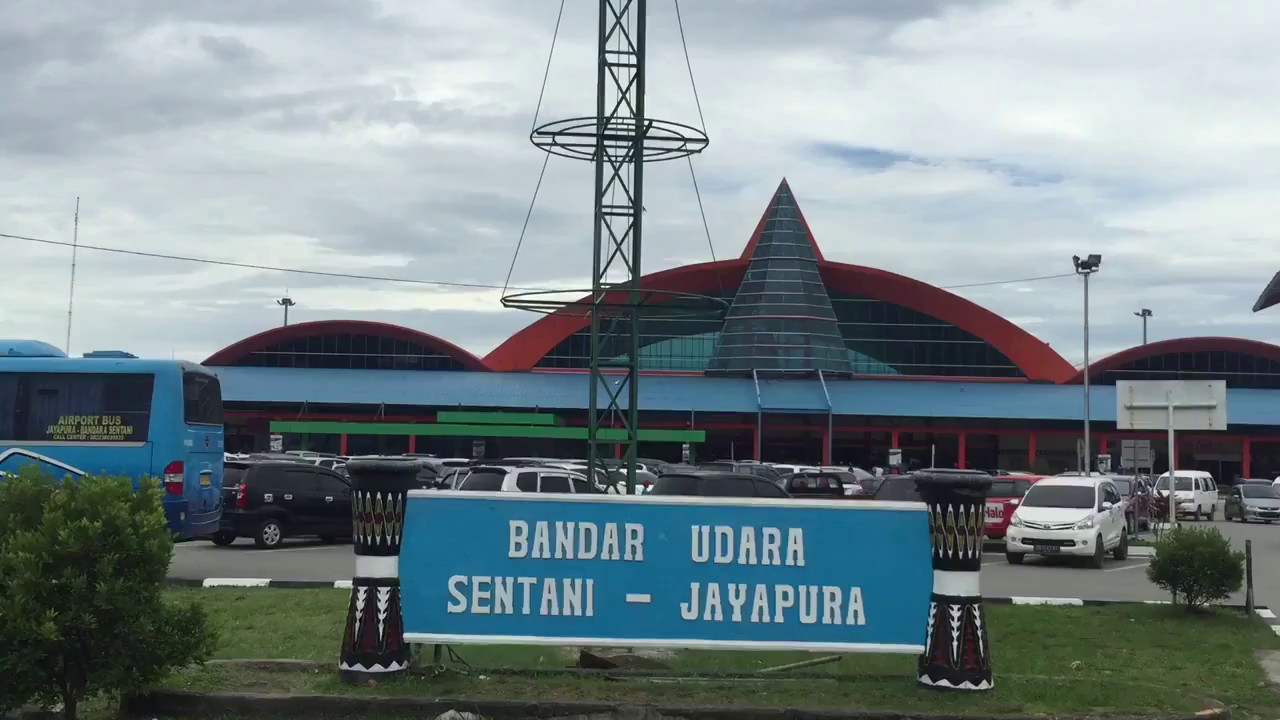 Maskapai Diminta Tertibkan Calo Tiket di Papua