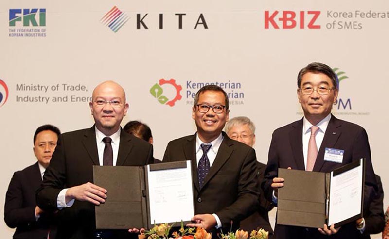 Doosan-IRT Teken MoU Suralaya 9 & 10