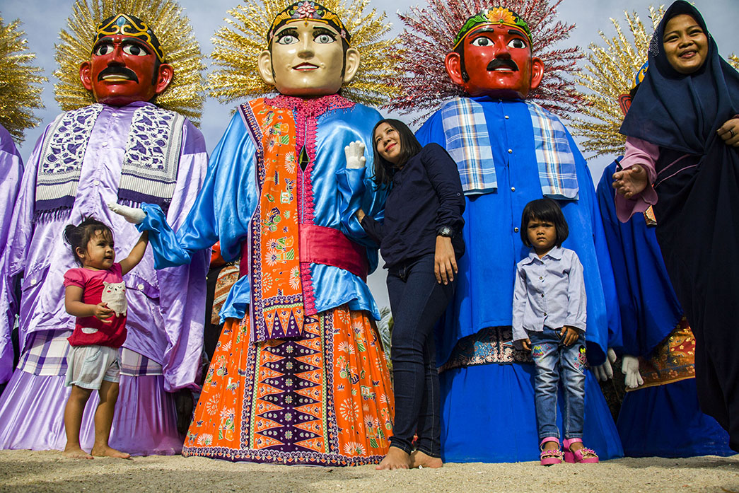 Dinas Pariwisata akan Tertibkan Pengamen Ondel-Ondel