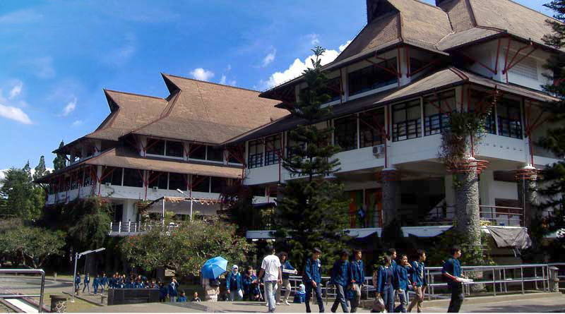 ITB-Bukalapak Usung Pusat AI dan Cloud Computing