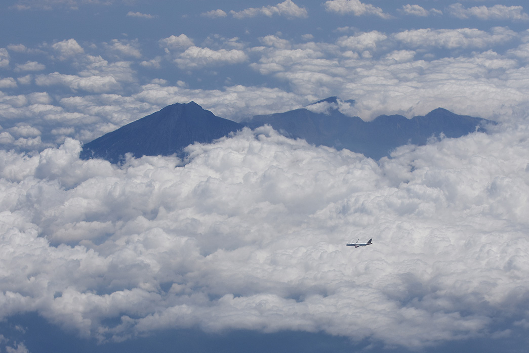 Astindo Desak Kemenhub Turunkan Harga Tiket Pesawat
