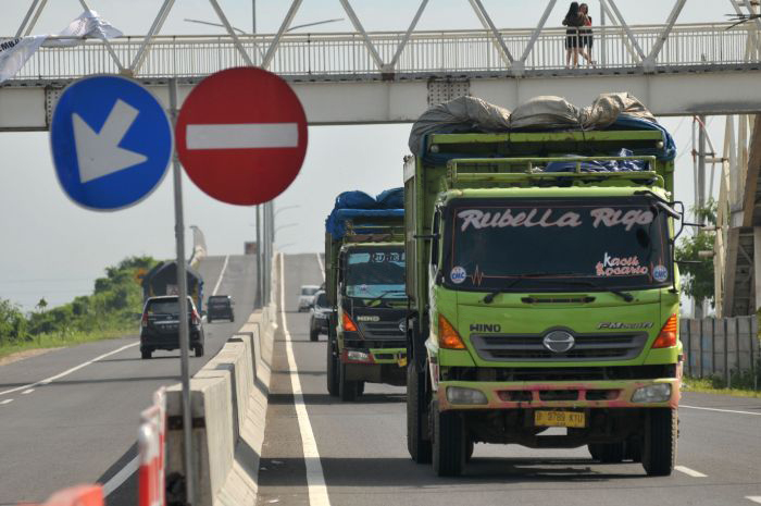 Kemenhub Batasi Truk Angkutan Barang Saat Arus Mudik