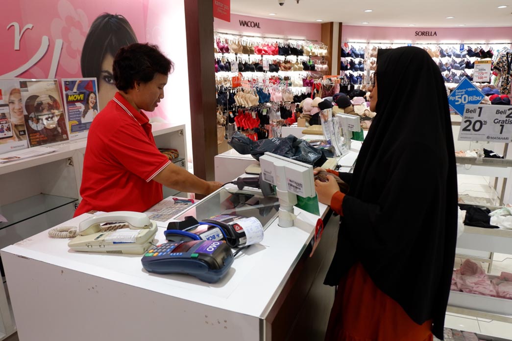 Ritel Terancam Ambruk, Pekerja Non-Skill Terpuruk