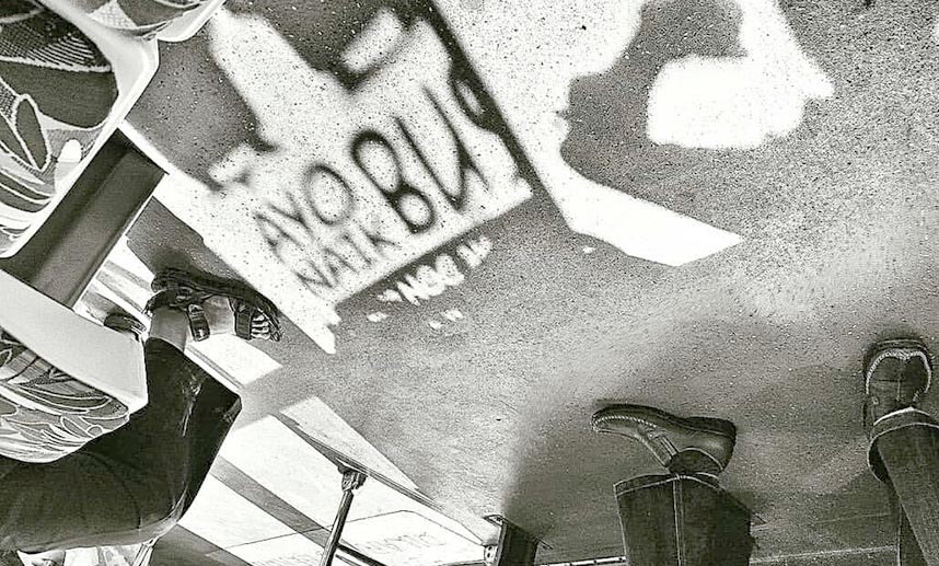 Bus Royal Trans Rute Tangsel-Stasiun MRT Fatmawati Kian Diminati