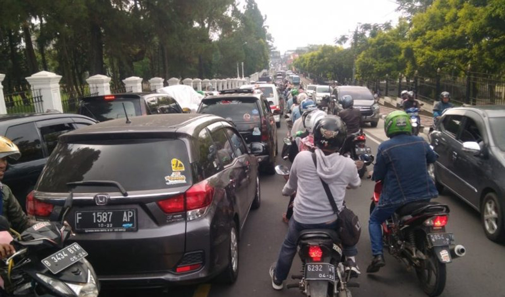 Penataan Jalan Ciawi-Puncak Bogor Rampung Tahun Depan