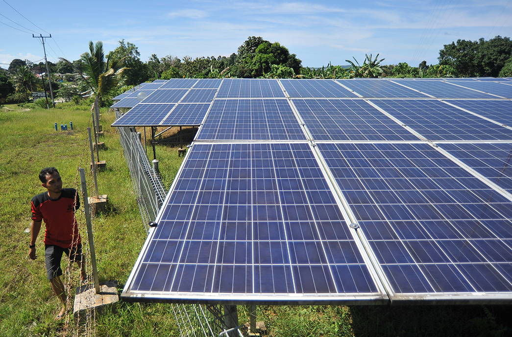 ESDM Tinjau 3 PLTS di NTB