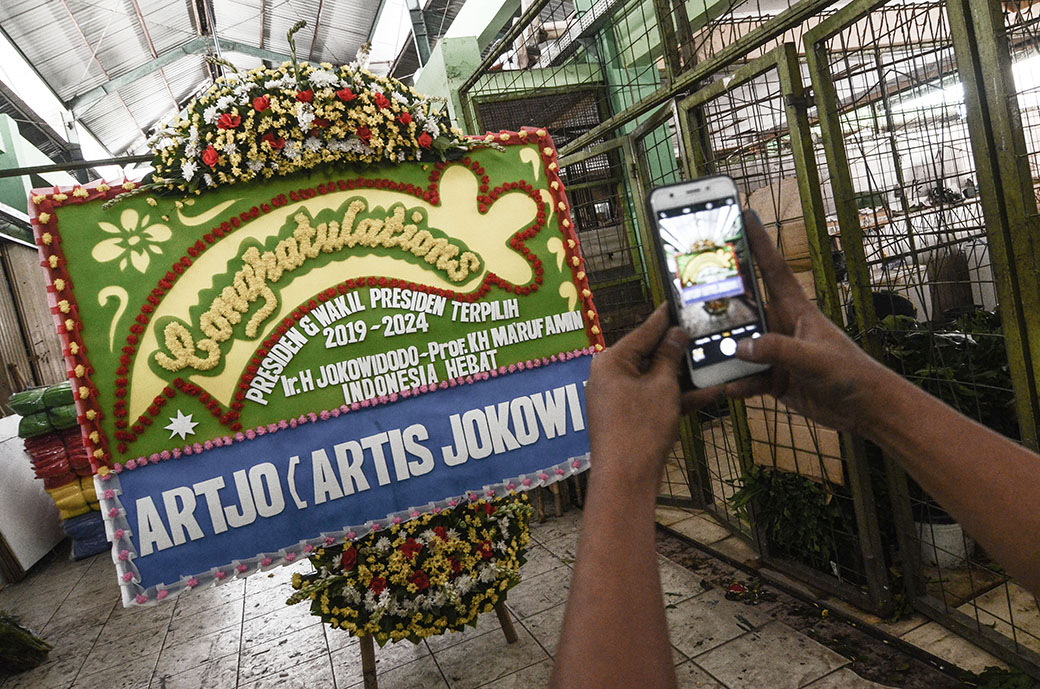 Pendukung Bertarung Sengit Toko Bunga Dapat Cuan Legit