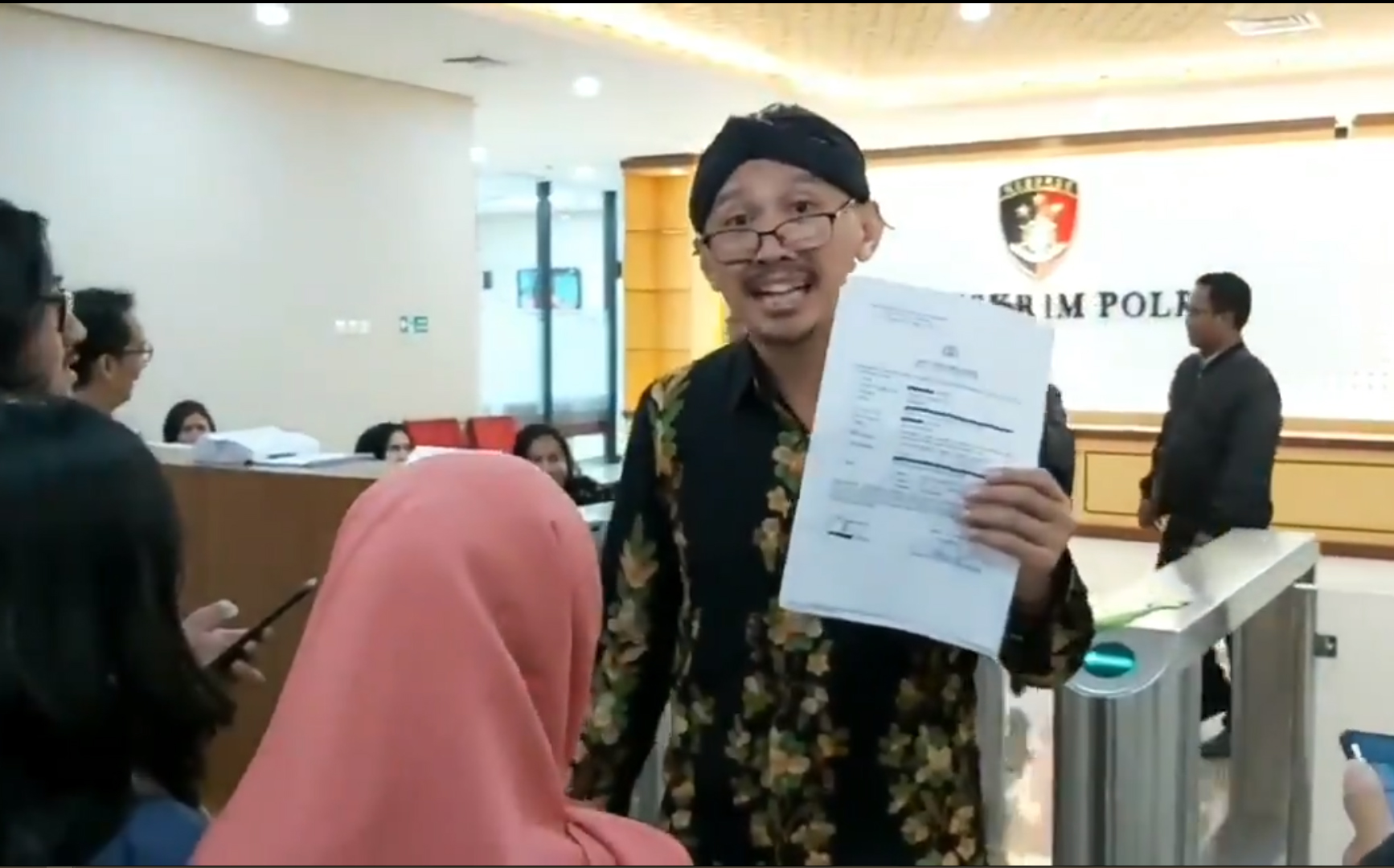 Ustaz Maaher Dipolisikan Terkait Ancaman Pembunuhan Sukmawati Soekarnoputri