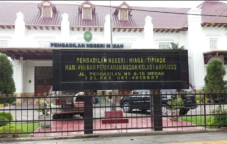 Berkas-berkas Perkara Hakim Jamaluddin Diperiksa