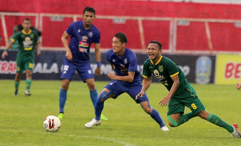 Dua Hasil Bentrok Persebaya-Arema  