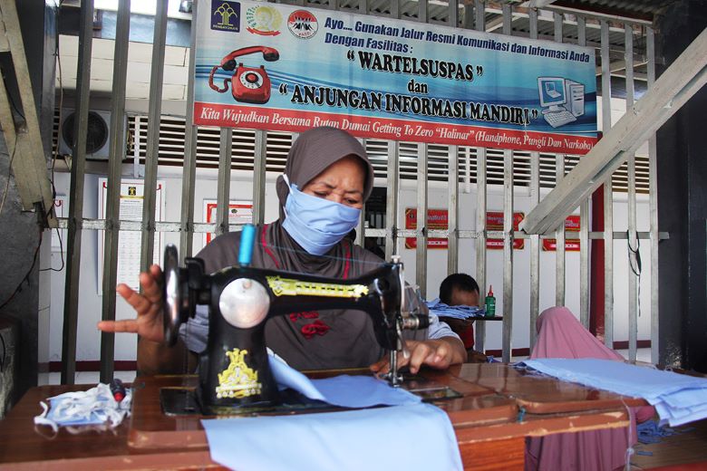 Mantan Napi Terorisme Sumbang Masker
