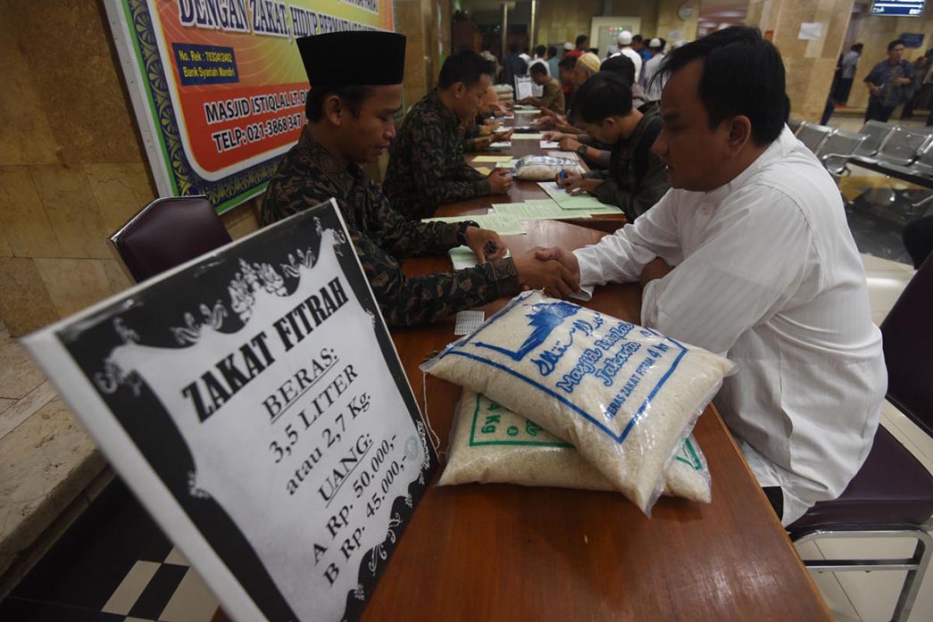 Masyarakat Diimbau Bayar Zakat Fitrah via Online